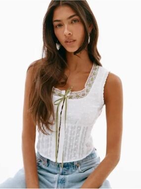 With Jean White Lace-Trim Camisole with Green Ribbon Adeline